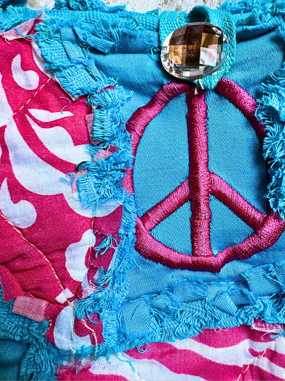 HANDCRAFTED FESTIVAL BAG Quilted Patchwork Shoulder Purse Peace Sign Y2K Hippie - Picture 7 of 10